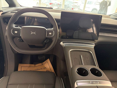 Xpeng X9 Neuwagen Xpeng X9 Neuwagen
