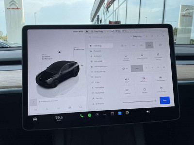 Tesla Model Y Gebrauchtwagen