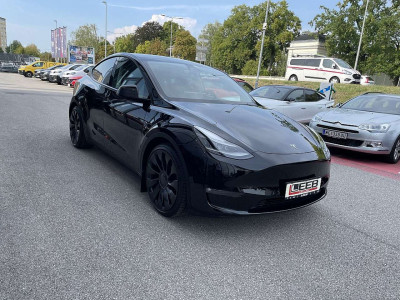 Tesla Model Y Gebrauchtwagen