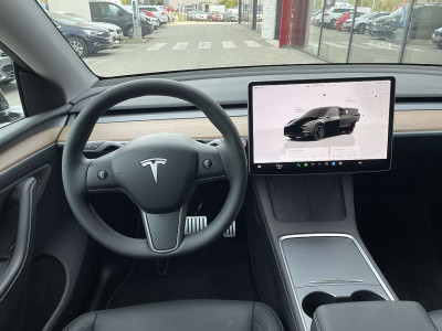 Tesla Model Y Gebrauchtwagen