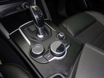 Alfa Romeo Stelvio Gebrauchtwagen Alfa Romeo Stelvio Gebrauchtwagen