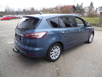 Ford S-MAX Gebrauchtwagen