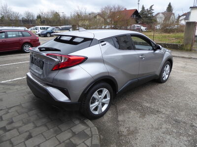 Toyota C-HR Gebrauchtwagen