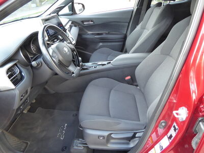 Toyota C-HR Gebrauchtwagen