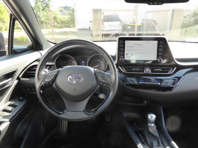 Toyota C-HR Gebrauchtwagen