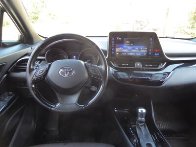 Toyota C-HR Gebrauchtwagen