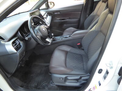 Toyota C-HR Gebrauchtwagen