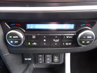 Toyota Auris Gebrauchtwagen