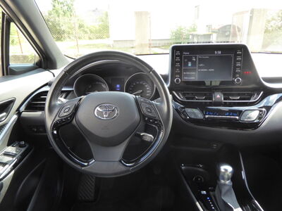 Toyota C-HR Gebrauchtwagen