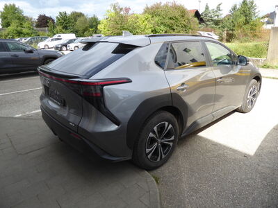 Toyota bZ4X Vorführwagen