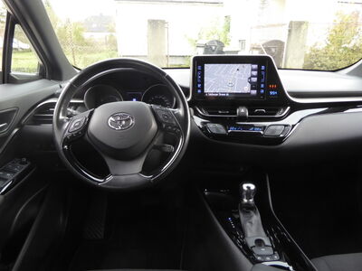 Toyota C-HR Gebrauchtwagen