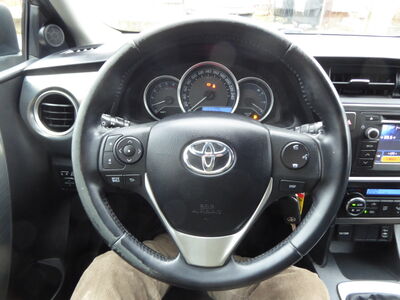 Toyota Auris Gebrauchtwagen