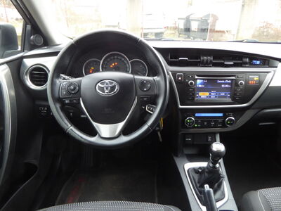 Toyota Auris Gebrauchtwagen