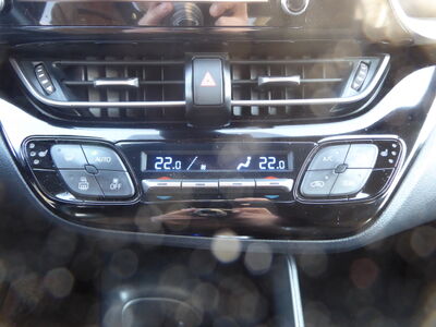 Toyota C-HR Gebrauchtwagen Toyota C-HR Gebrauchtwagen