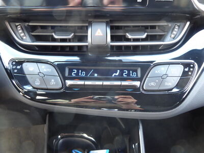 Toyota C-HR Gebrauchtwagen Toyota C-HR Gebrauchtwagen