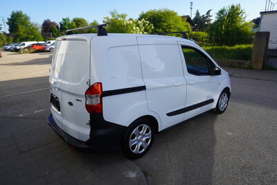 Ford Transit Courier Gebrauchtwagen