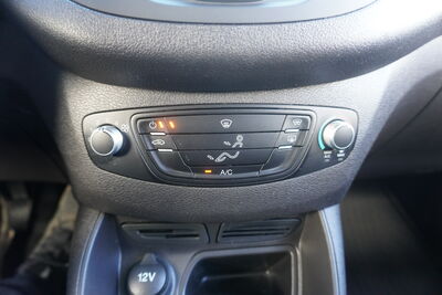 Ford Transit Courier Gebrauchtwagen