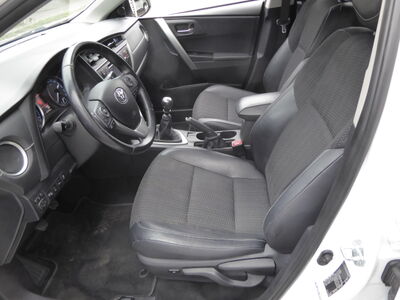 Toyota Auris Gebrauchtwagen Toyota Auris Gebrauchtwagen