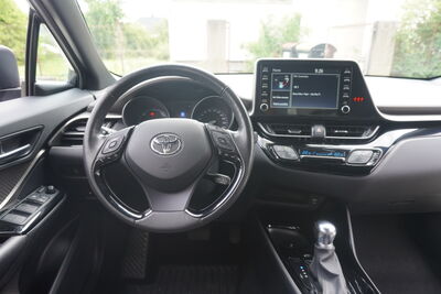 Toyota C-HR Gebrauchtwagen