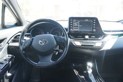 Toyota C-HR Gebrauchtwagen