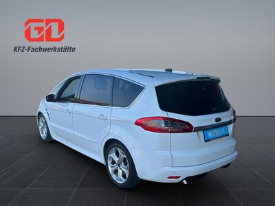 Ford S-MAX Gebrauchtwagen