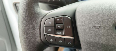 Ford Transit Courier Neuwagen