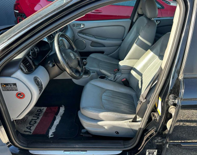 Jaguar X-Type Gebrauchtwagen