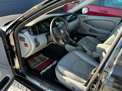 Jaguar X-Type Gebrauchtwagen