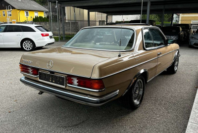 Mercedes-Benz 230 Gebrauchtwagen Mercedes-Benz 230 Gebrauchtwagen