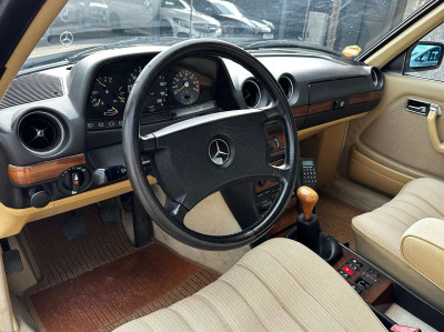 Mercedes-Benz 230 Gebrauchtwagen Mercedes-Benz 230 Gebrauchtwagen