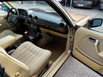 Mercedes-Benz 230 Gebrauchtwagen Mercedes-Benz 230 Gebrauchtwagen