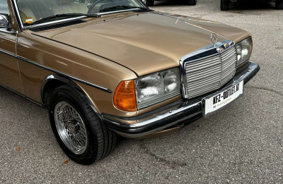 Mercedes-Benz 230 Gebrauchtwagen Mercedes-Benz 230 Gebrauchtwagen