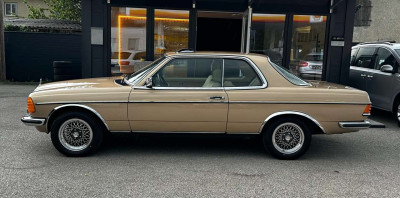 Mercedes-Benz 230 Gebrauchtwagen Mercedes-Benz 230 Gebrauchtwagen