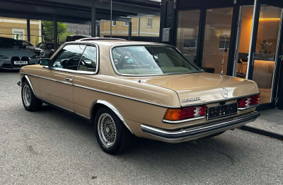 Mercedes-Benz 230 Gebrauchtwagen Mercedes-Benz 230 Gebrauchtwagen