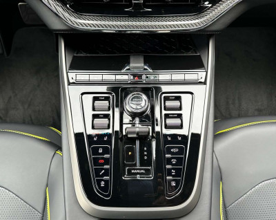 Aston Martin DBX Gebrauchtwagen Aston Martin DBX Gebrauchtwagen