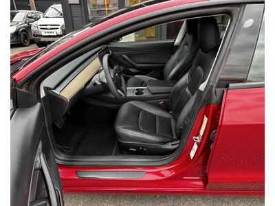 Tesla Model 3 Gebrauchtwagen