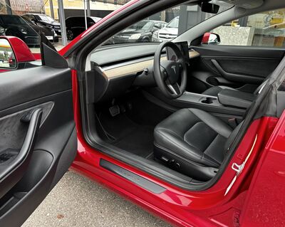 Tesla Model 3 Gebrauchtwagen