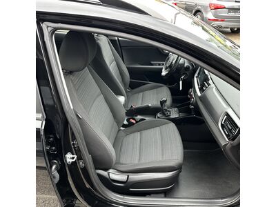 KIA Stonic Gebrauchtwagen KIA Stonic Gebrauchtwagen