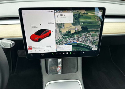 Tesla Model 3 Gebrauchtwagen