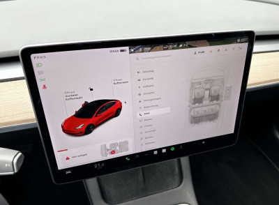 Tesla Model 3 Gebrauchtwagen