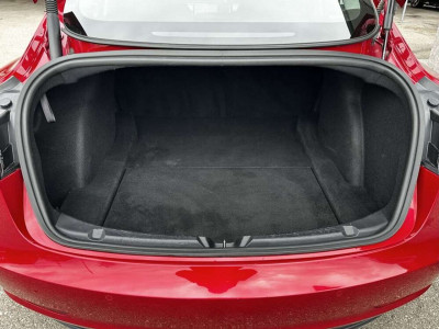 Tesla Model 3 Gebrauchtwagen