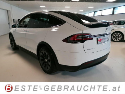Tesla Model X Gebrauchtwagen