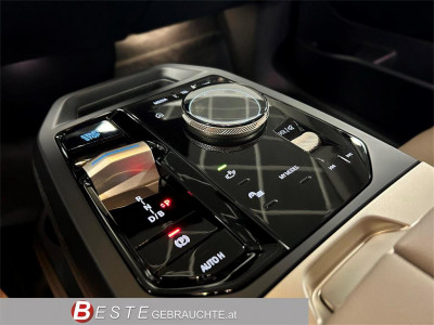 BMW iX Gebrauchtwagen