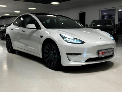 Tesla Model 3 Gebrauchtwagen