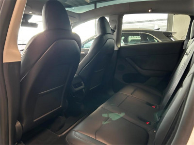 Tesla Model Y Gebrauchtwagen Tesla Model Y Gebrauchtwagen