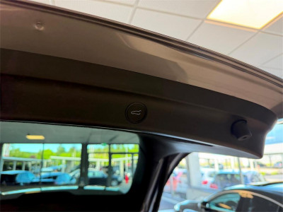 Tesla Model Y Gebrauchtwagen Tesla Model Y Gebrauchtwagen