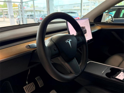 Tesla Model Y Gebrauchtwagen Tesla Model Y Gebrauchtwagen