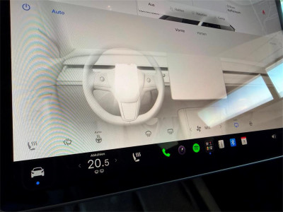 Tesla Model Y Gebrauchtwagen Tesla Model Y Gebrauchtwagen