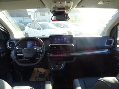 Peugeot Traveller Vorführwagen