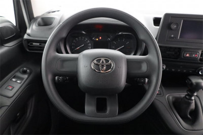 Toyota Pro Ace Vorführwagen